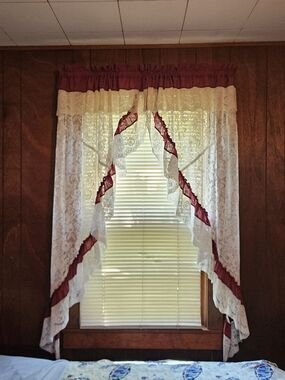Window Curtain Set